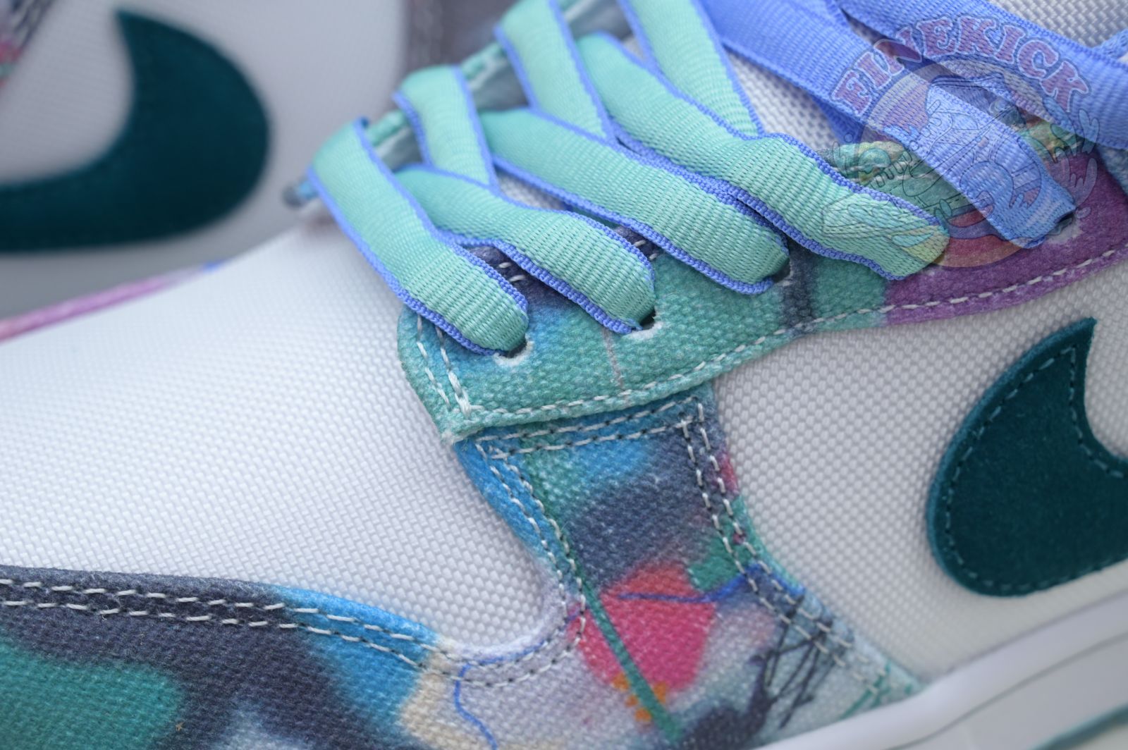 Futura Laboratories x Nike Dunk SB - finekick.vip