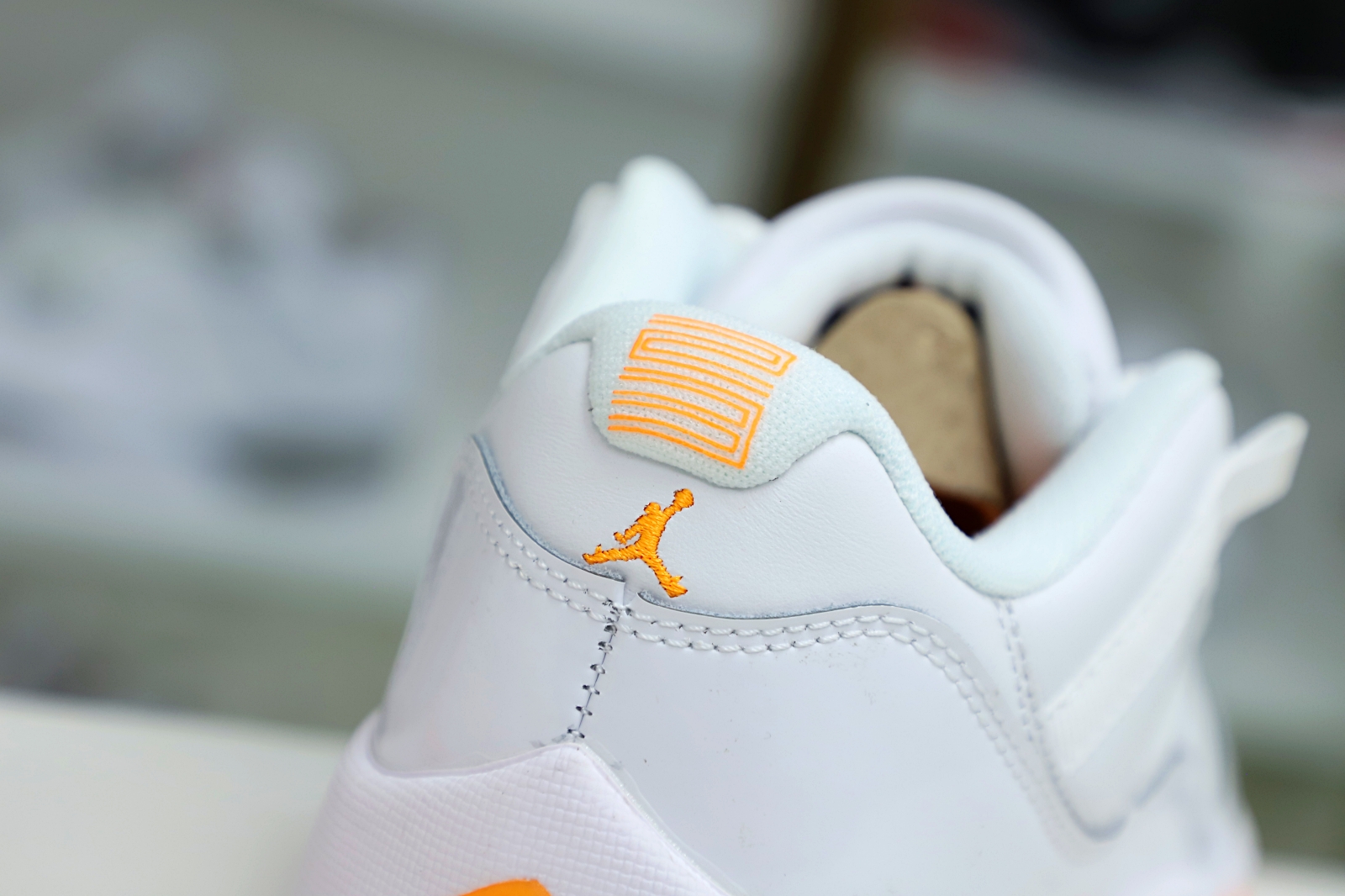 WMNS AIR JORDAN 11 RETRO LOW 'BRIGHT CITRUS' - finekick.vip