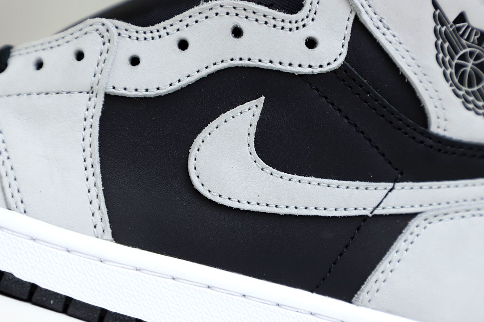 Air Jordan 1 Retro High OG  Shadow 2.0 - finekick.vip