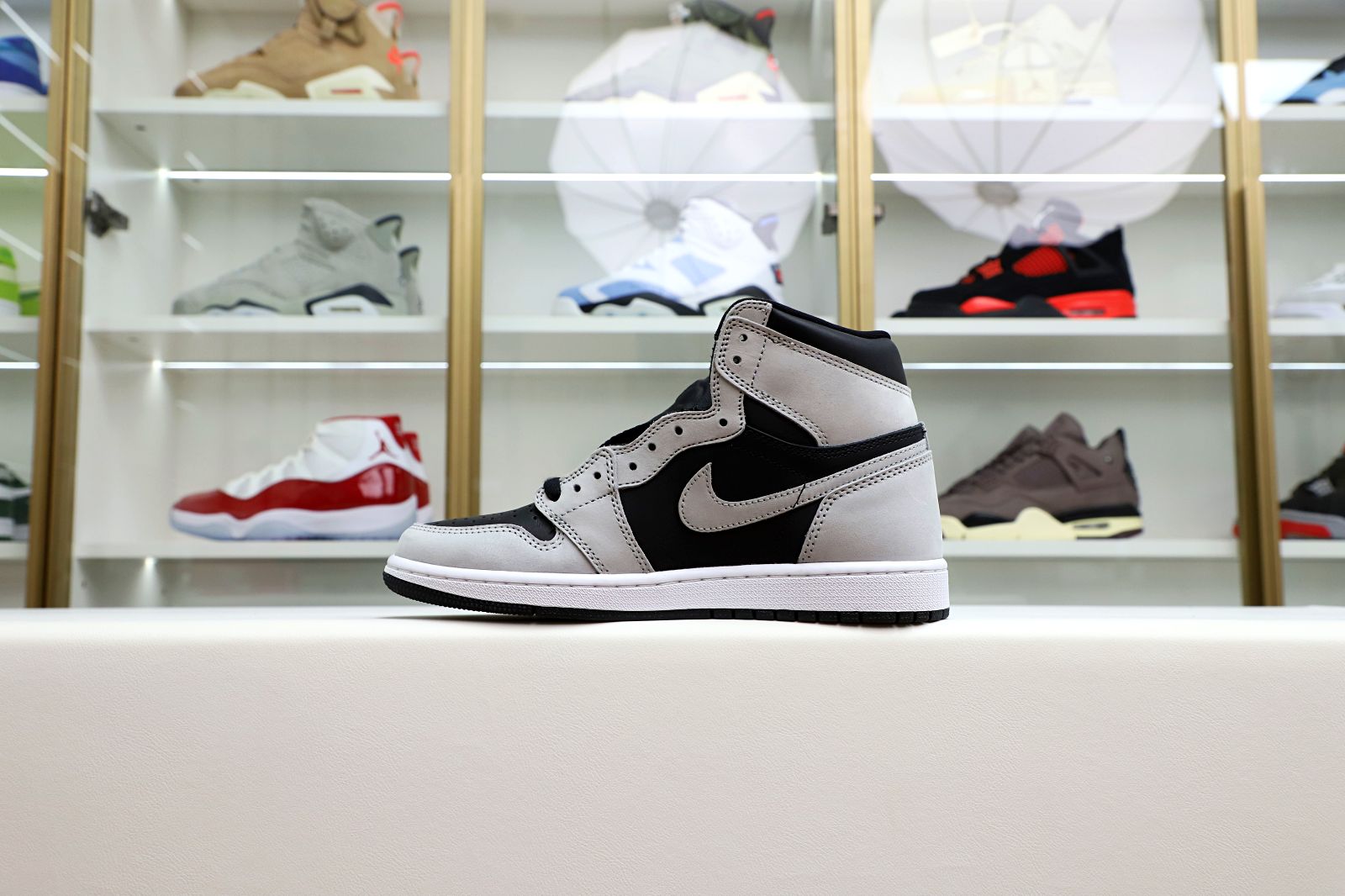 Air Jordan 1 Retro High OG  Shadow 2.0 - finekick.vip
