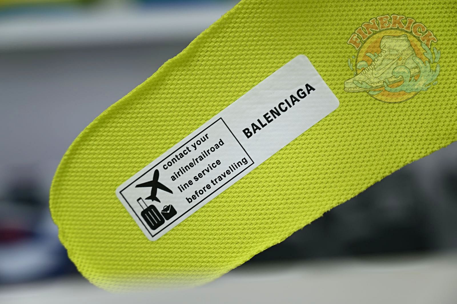 Balenciaga BLGA  Track(LED) - finekick.vip
