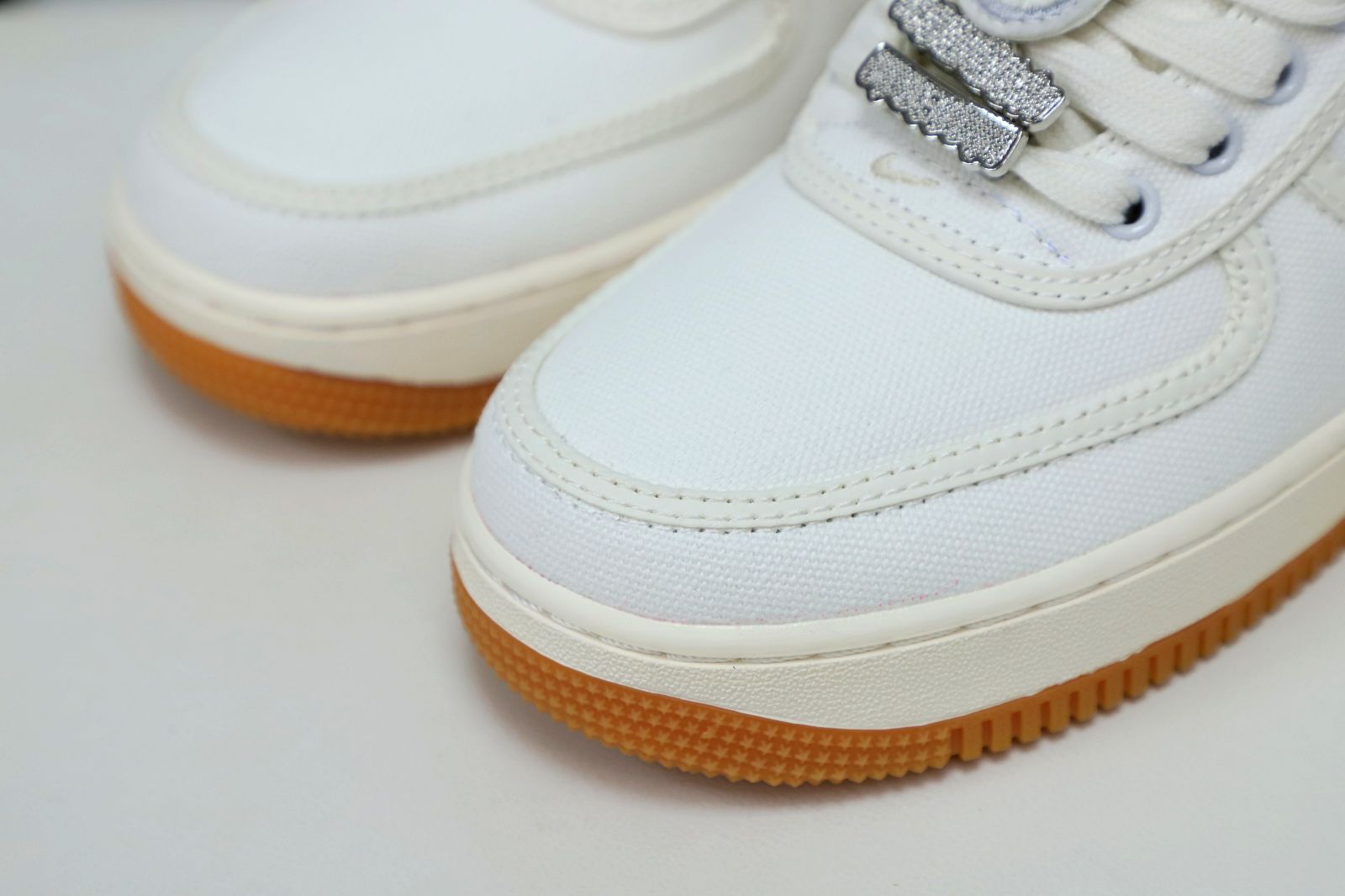 TRAVIS SCOTT X AIR FORCE 1 'SAIL' - finekick.vip