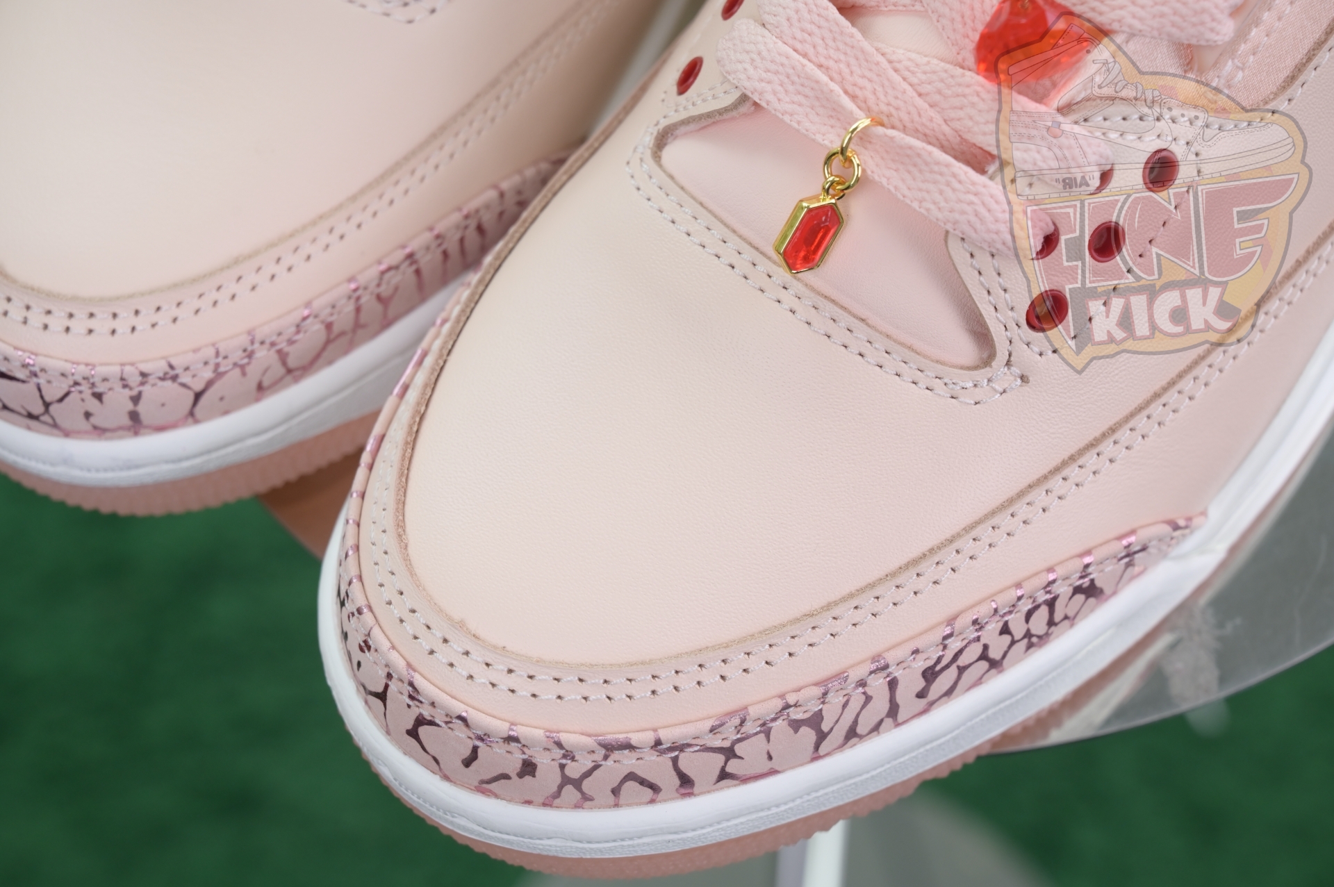 Air Jordan 3 Valentine's Day - finekick.vip
