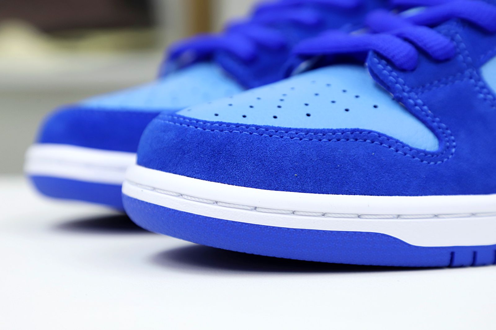 NIKE SB DUNK LOW BLUE RASPBERRY - finekick.vip