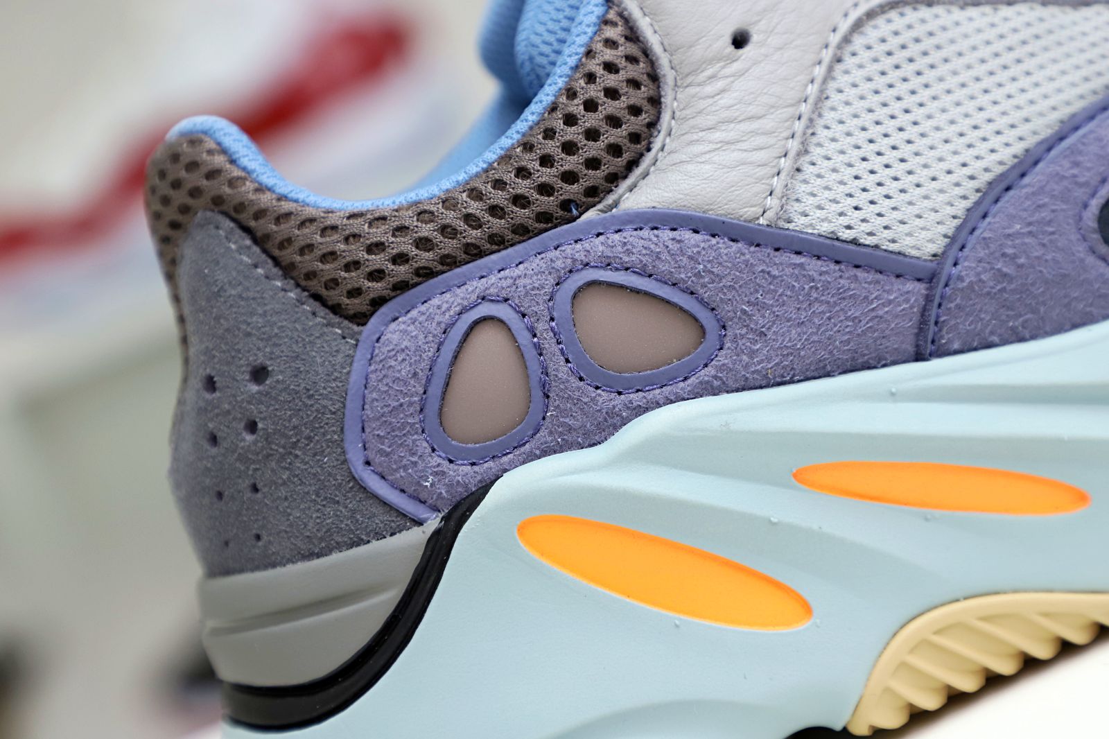 YEEZY BOOST 700 'CARBON BLUE' - finekick.vip