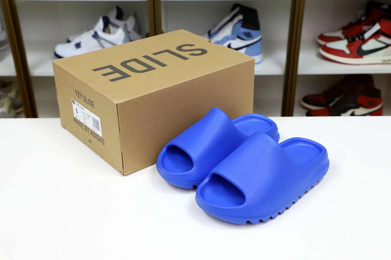 YEEZY SLIDE AZURE 2022 - finekick.vip