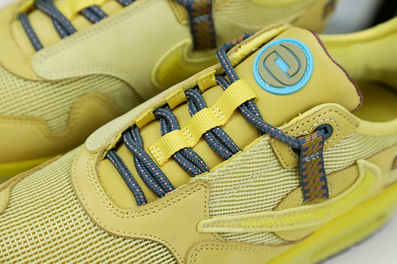TRAVIS SCOTT X NIKE AIR MAX 1 WHEAT DO9392-700 - finekick.vip