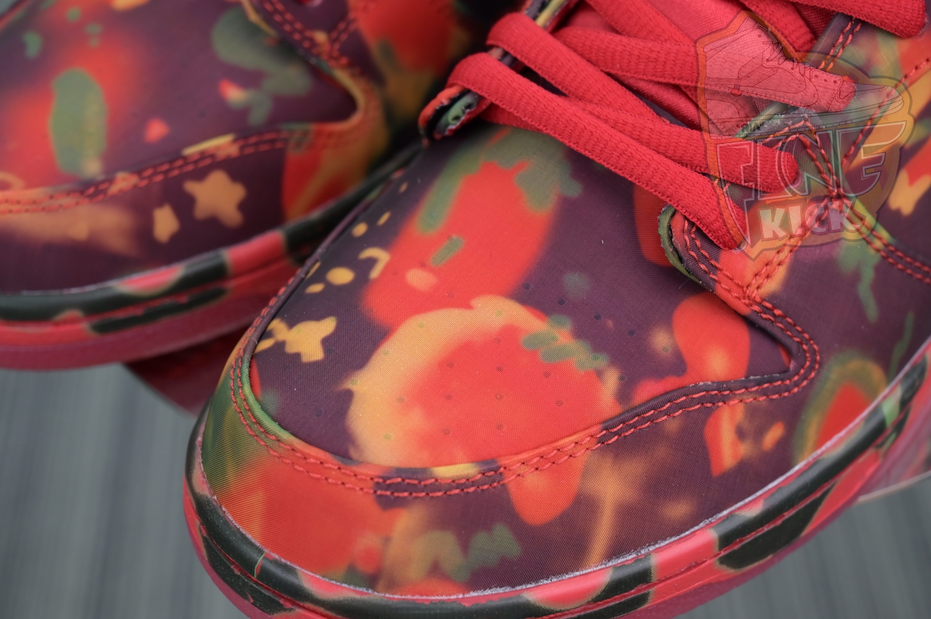 The Wizard of Oz x Nike SBDunk Low“Ruby Slipper” - finekick.vip