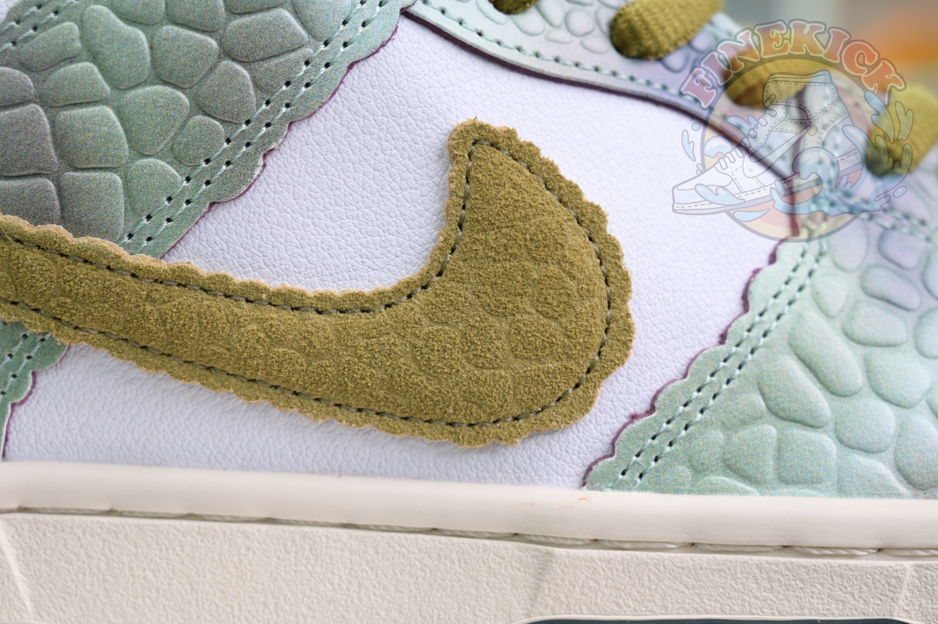 Alexis Sablone x Nike Dunk SB Low - finekick.vip