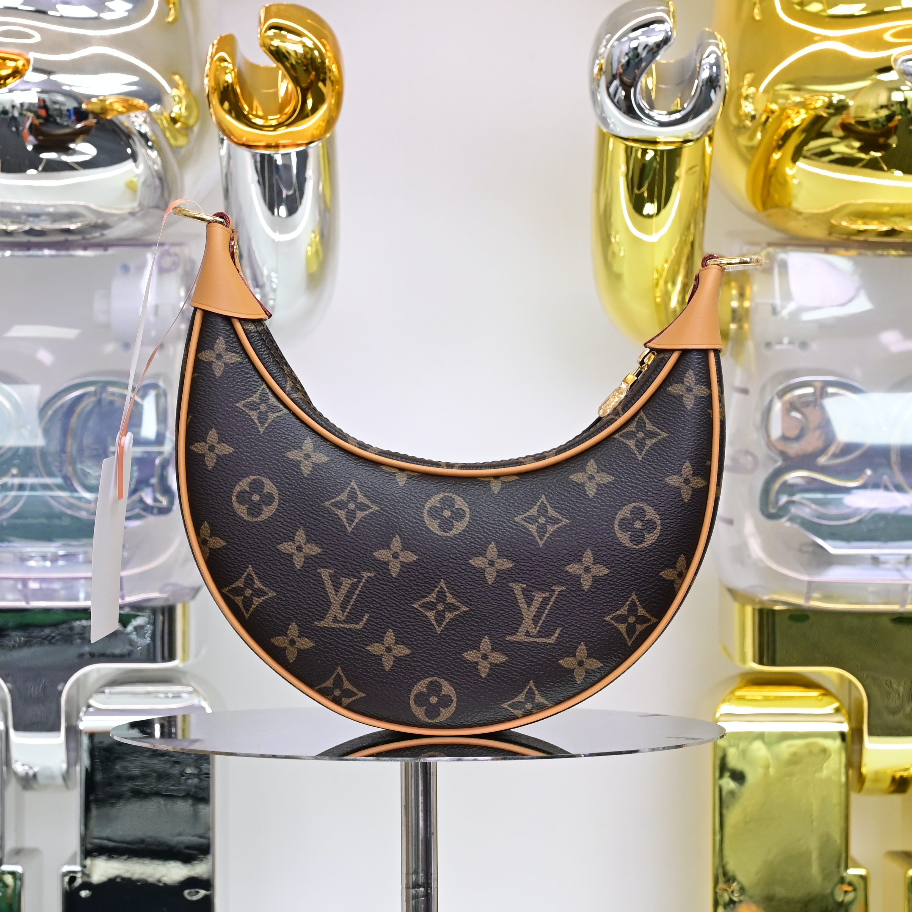 LOUIS VUITTON - finekick.vip