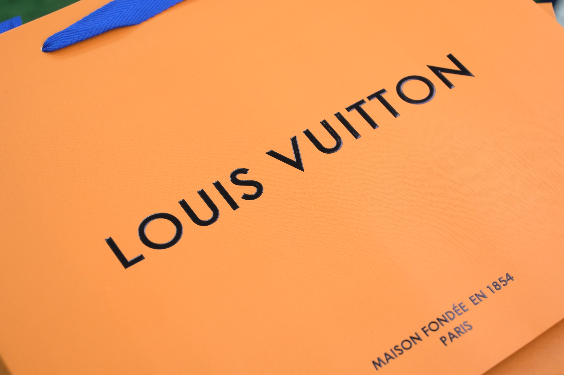 LOUIS VUITTON - finekick.vip