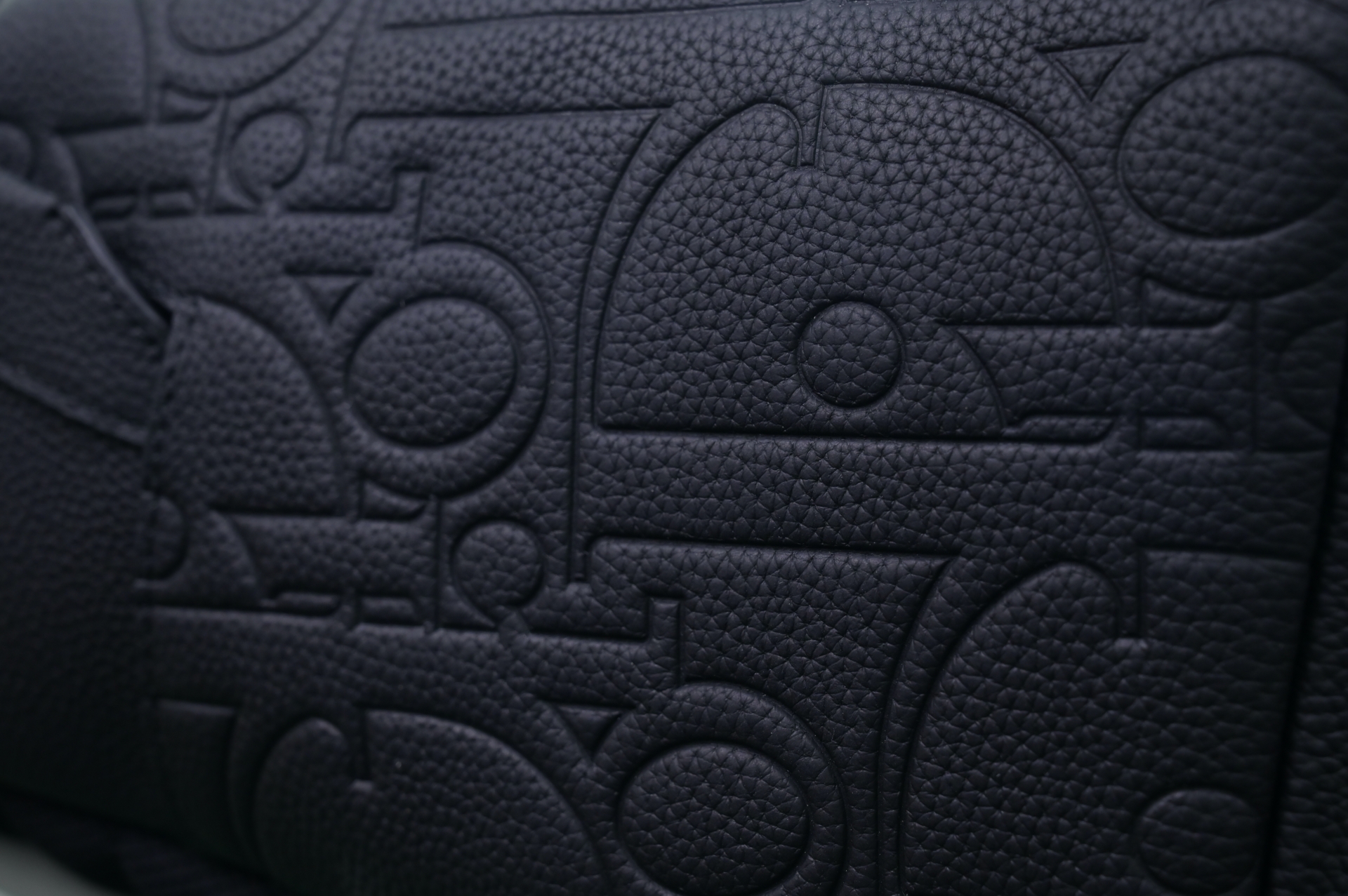 DIOR - finekick.vip