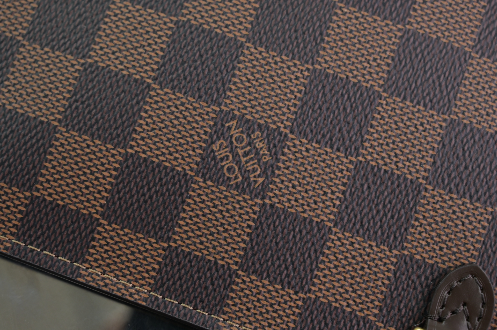 LOUIS VUITTON - finekick.vip