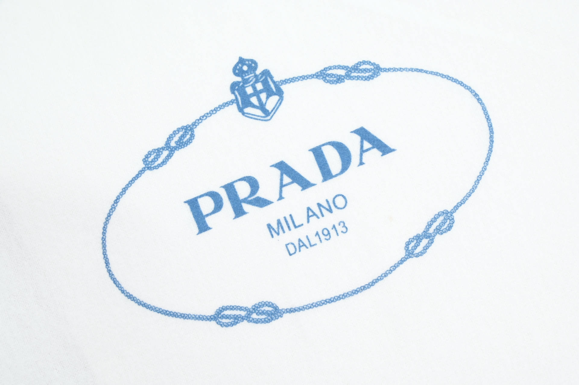 PRADA - finekick.vip