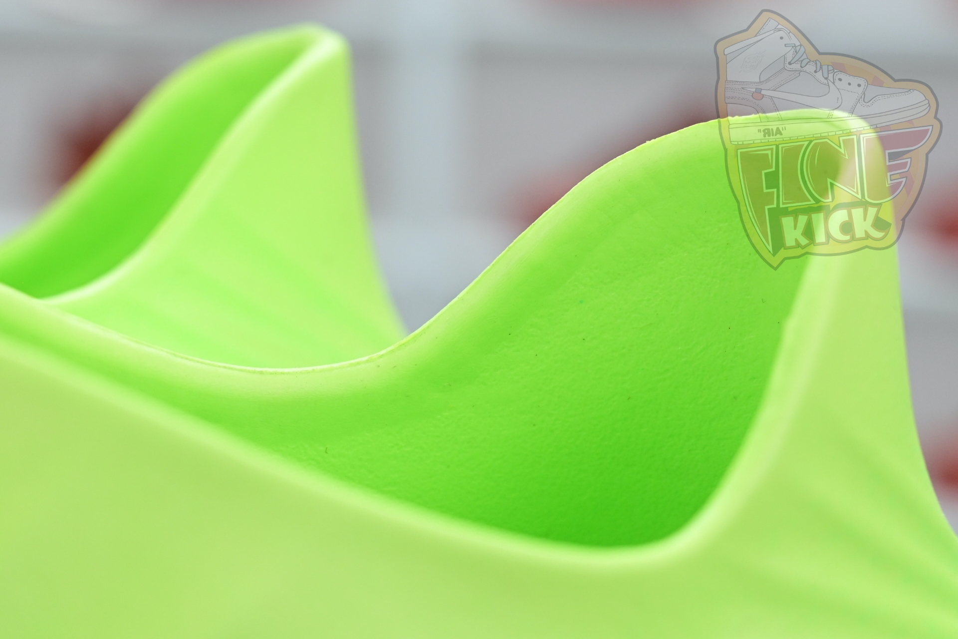 Nike ReactX Rejuven8 Green Strike  HV5060-300 - finekick.vip