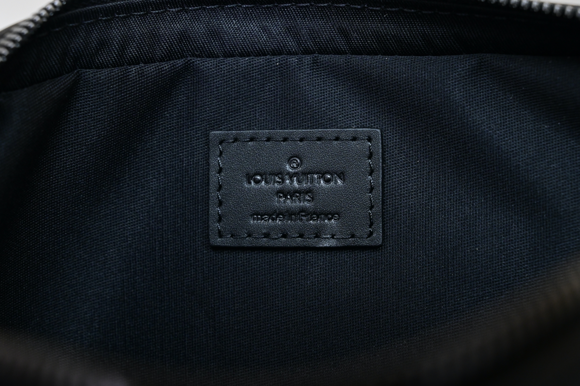 LOUIS VUITTON - finekick.vip