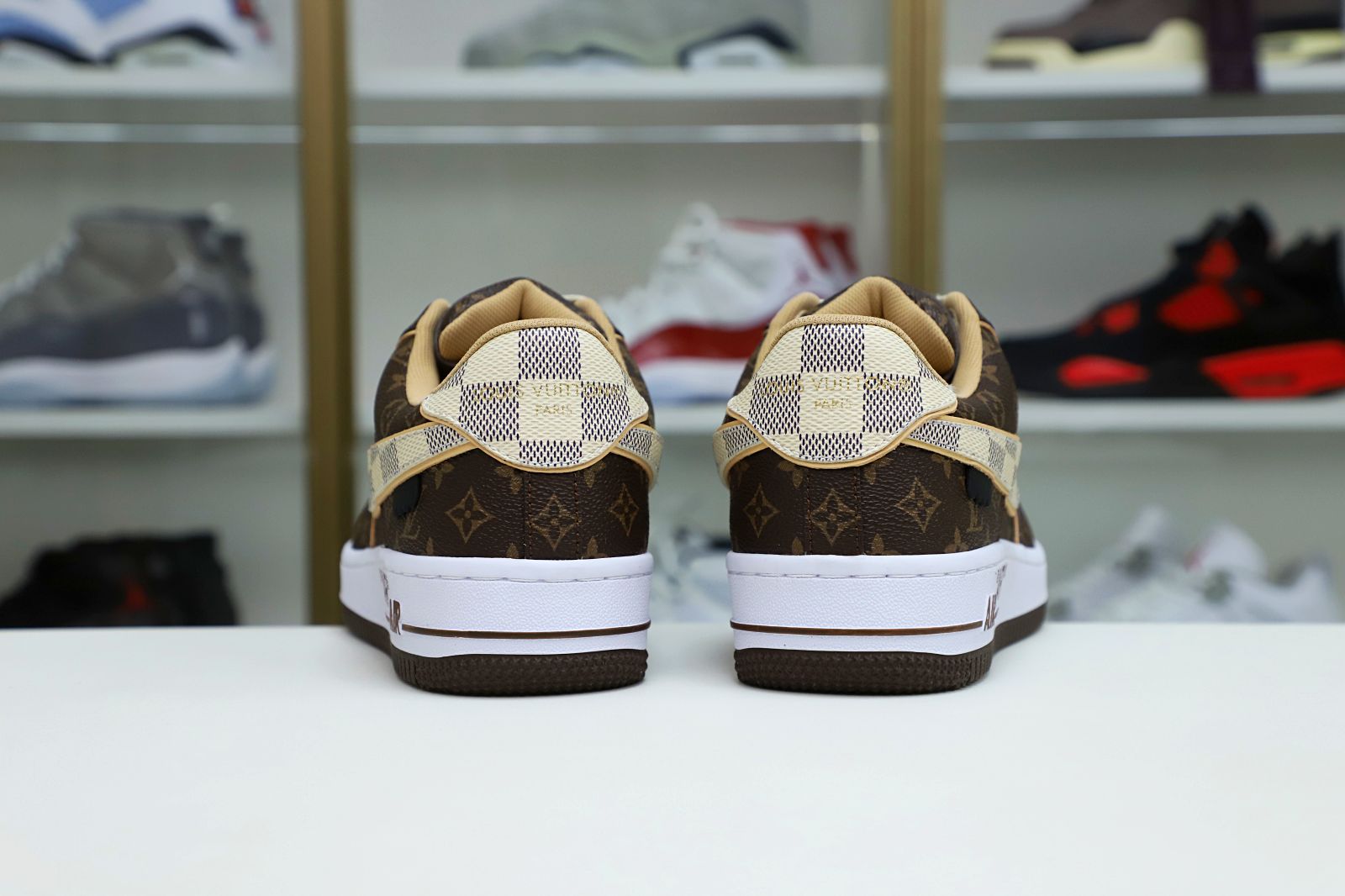 AIR FORCE 1 - finekick.vip