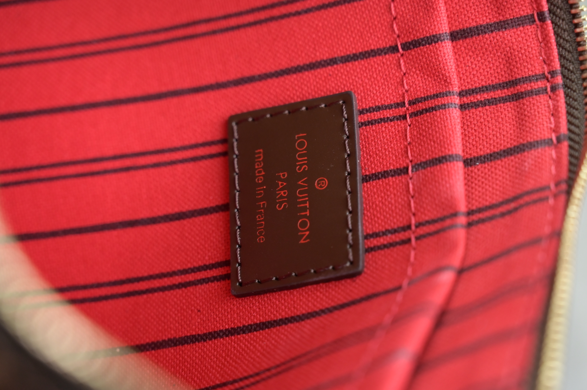 LOUIS VUITTON - finekick.vip