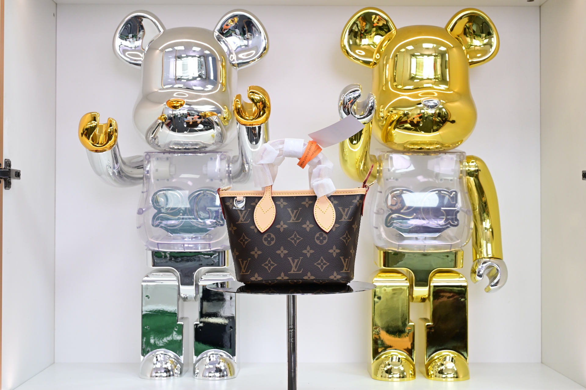LOUIS VUITTON - finekick.vip