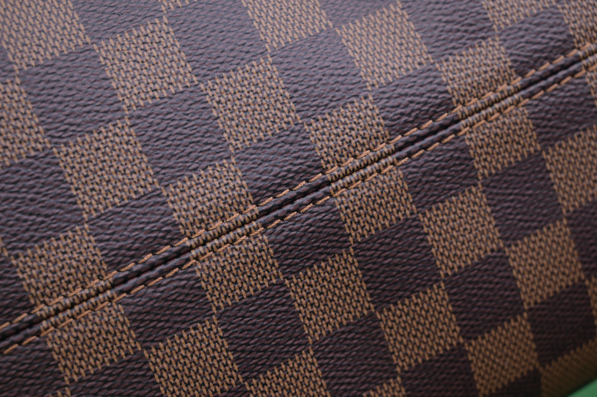 LOUIS VUITTON - finekick.vip