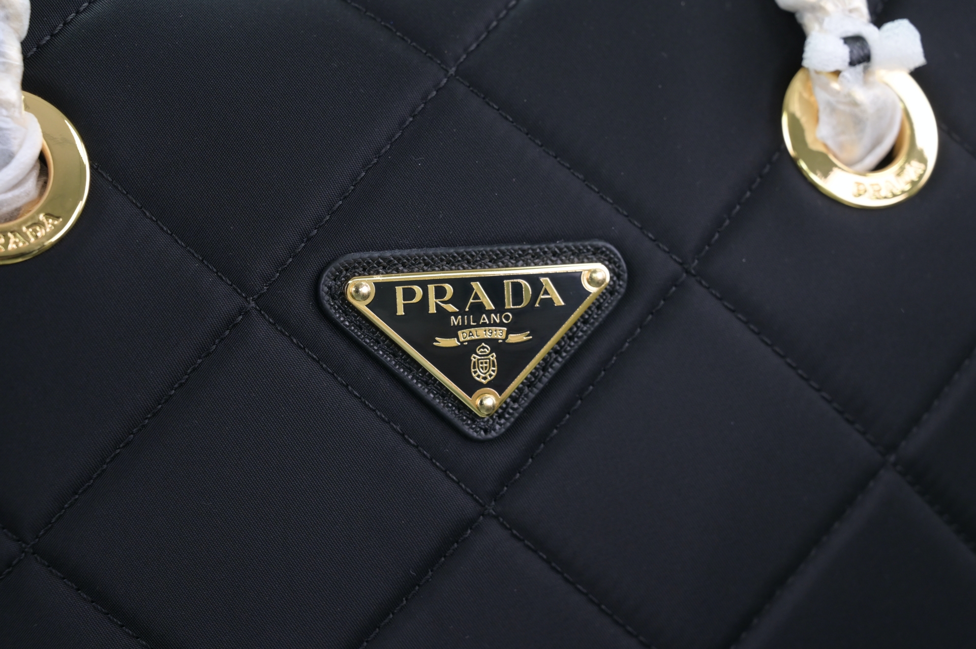 PRADA - finekick.vip
