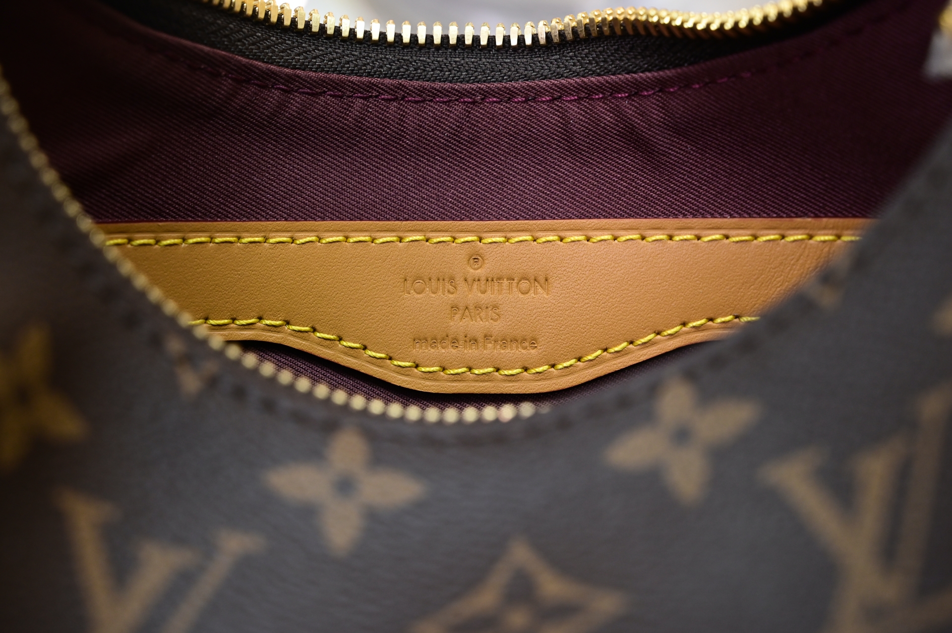 LOUIS VUITTON - finekick.vip