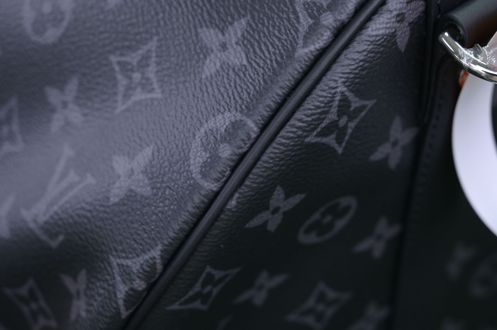 LOUIS VUITTON - finekick.vip