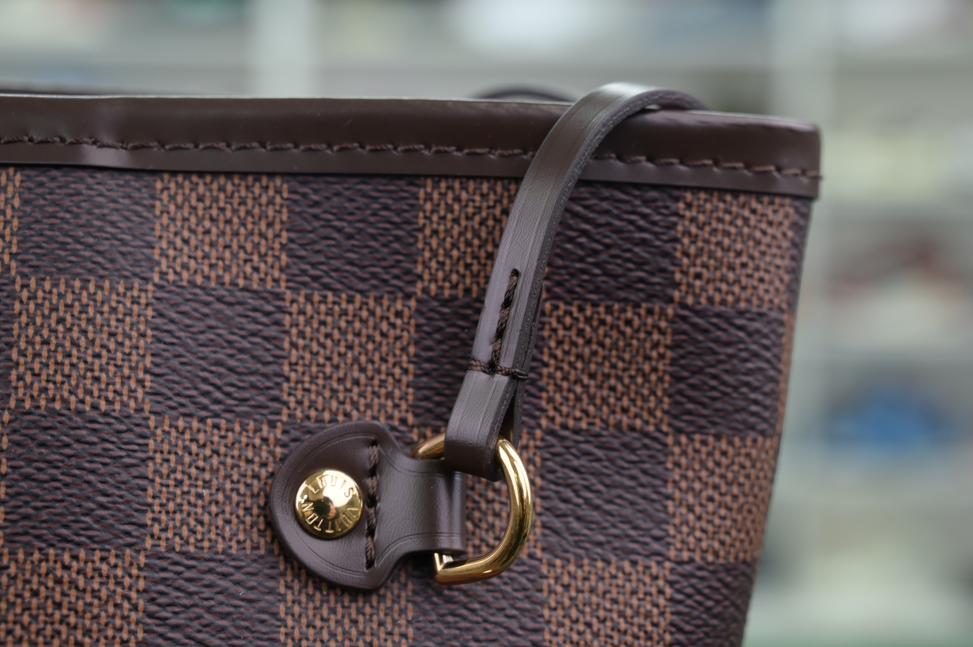 LOUIS VUITTON - finekick.vip