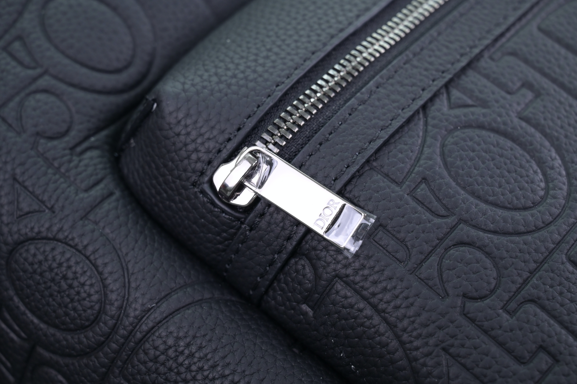 DIOR - finekick.vip