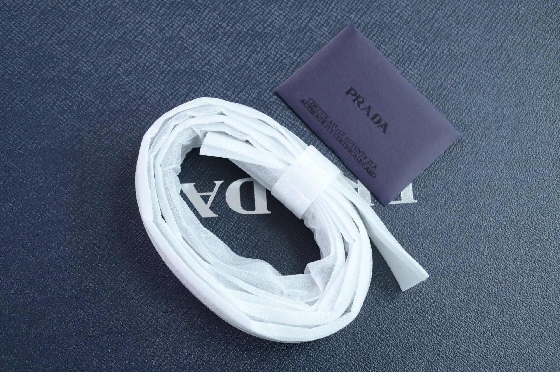 PRADA - finekick.vip