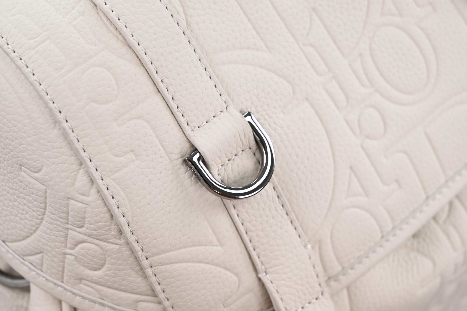 DIOR - finekick.vip