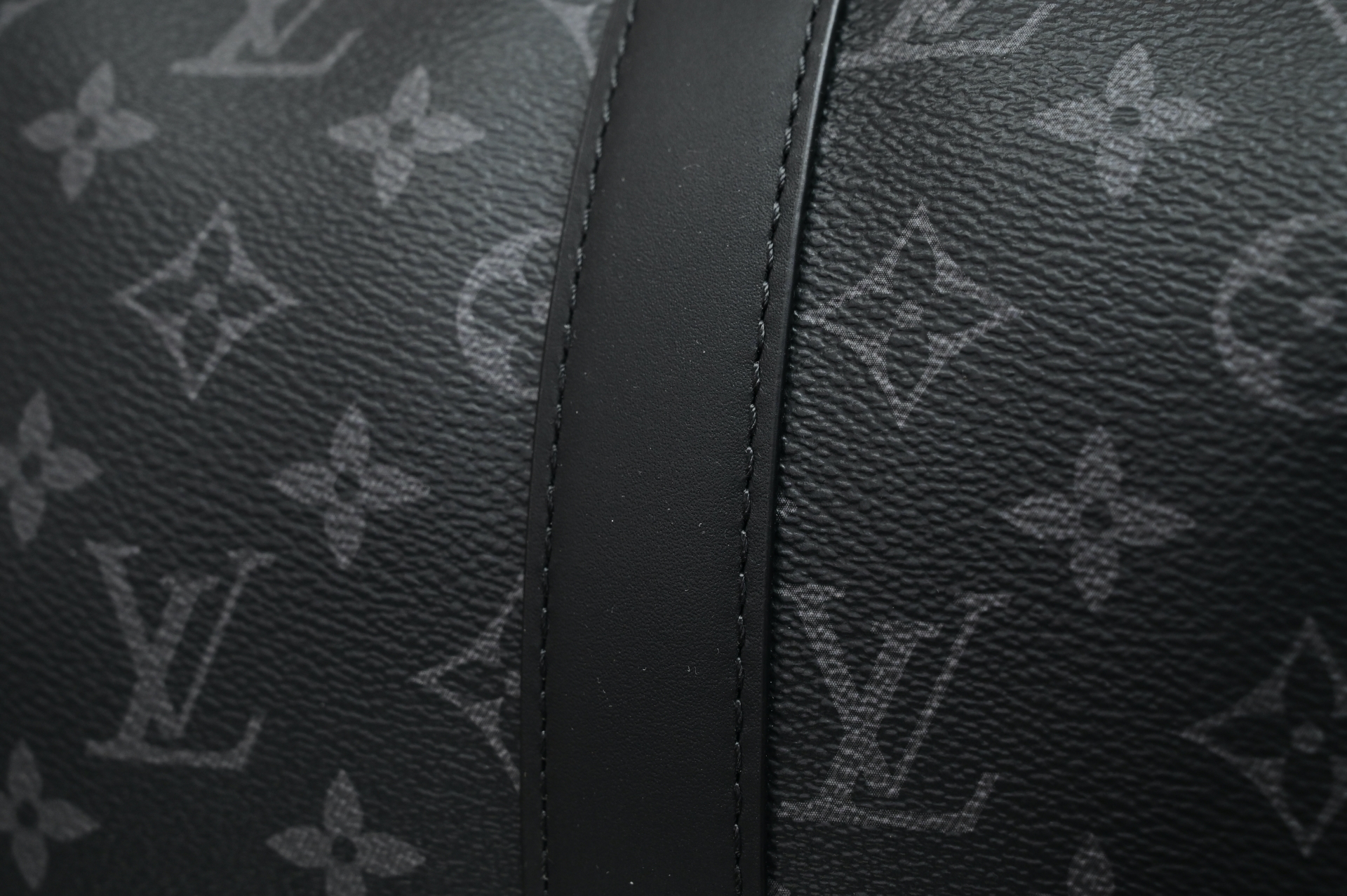 LOUIS VUITTON - finekick.vip