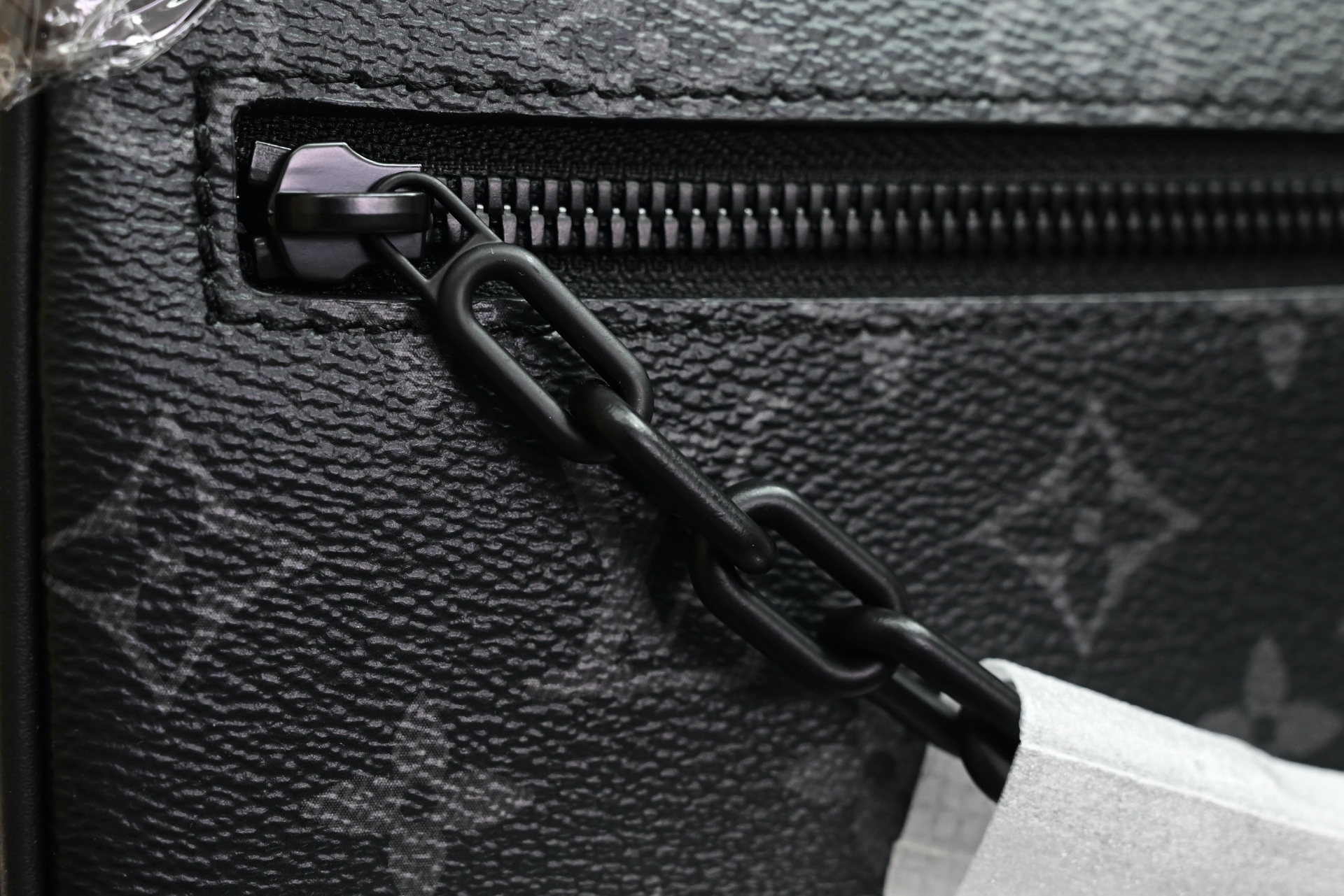 LOUIS VUITTON - finekick.vip