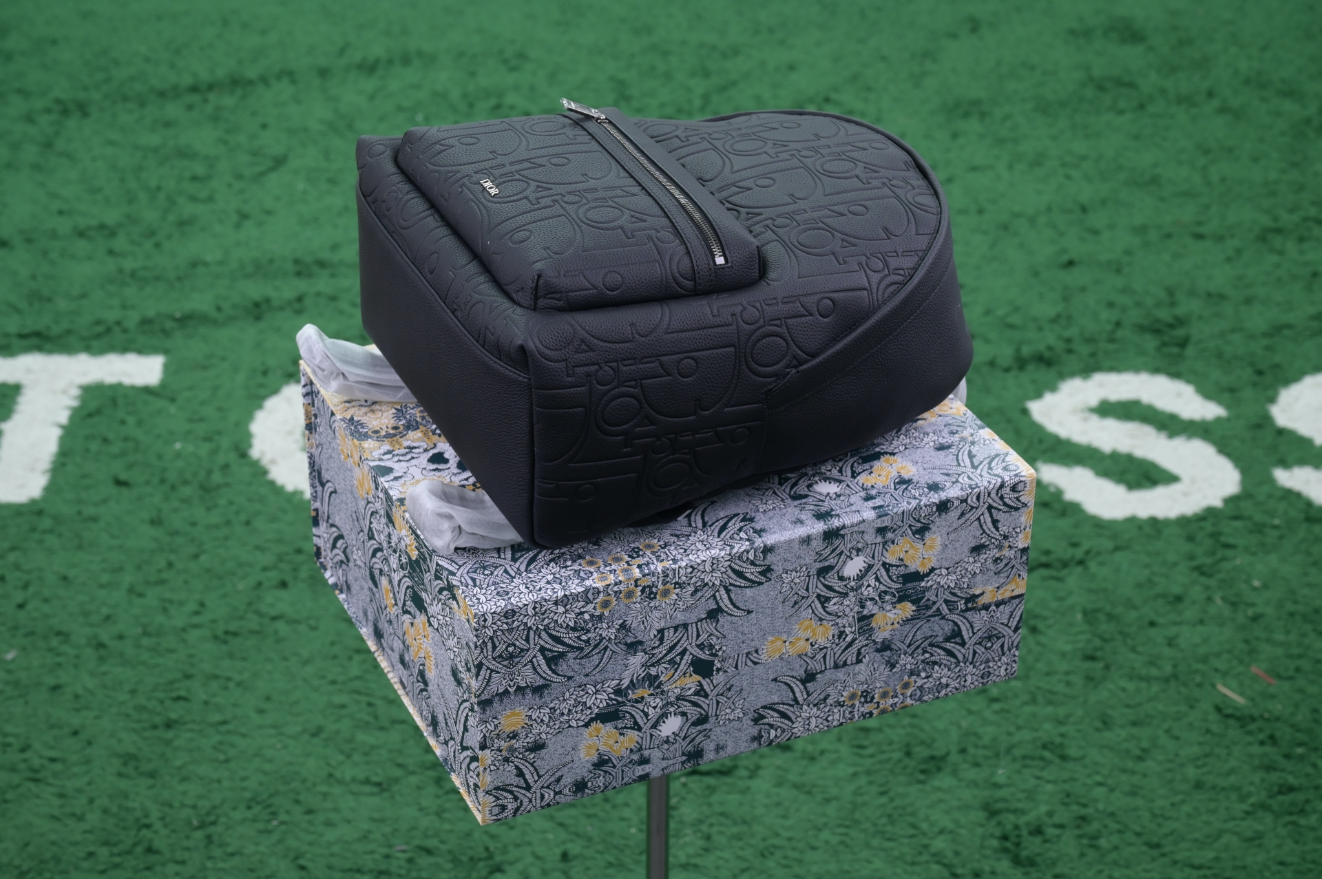 DIOR - finekick.vip