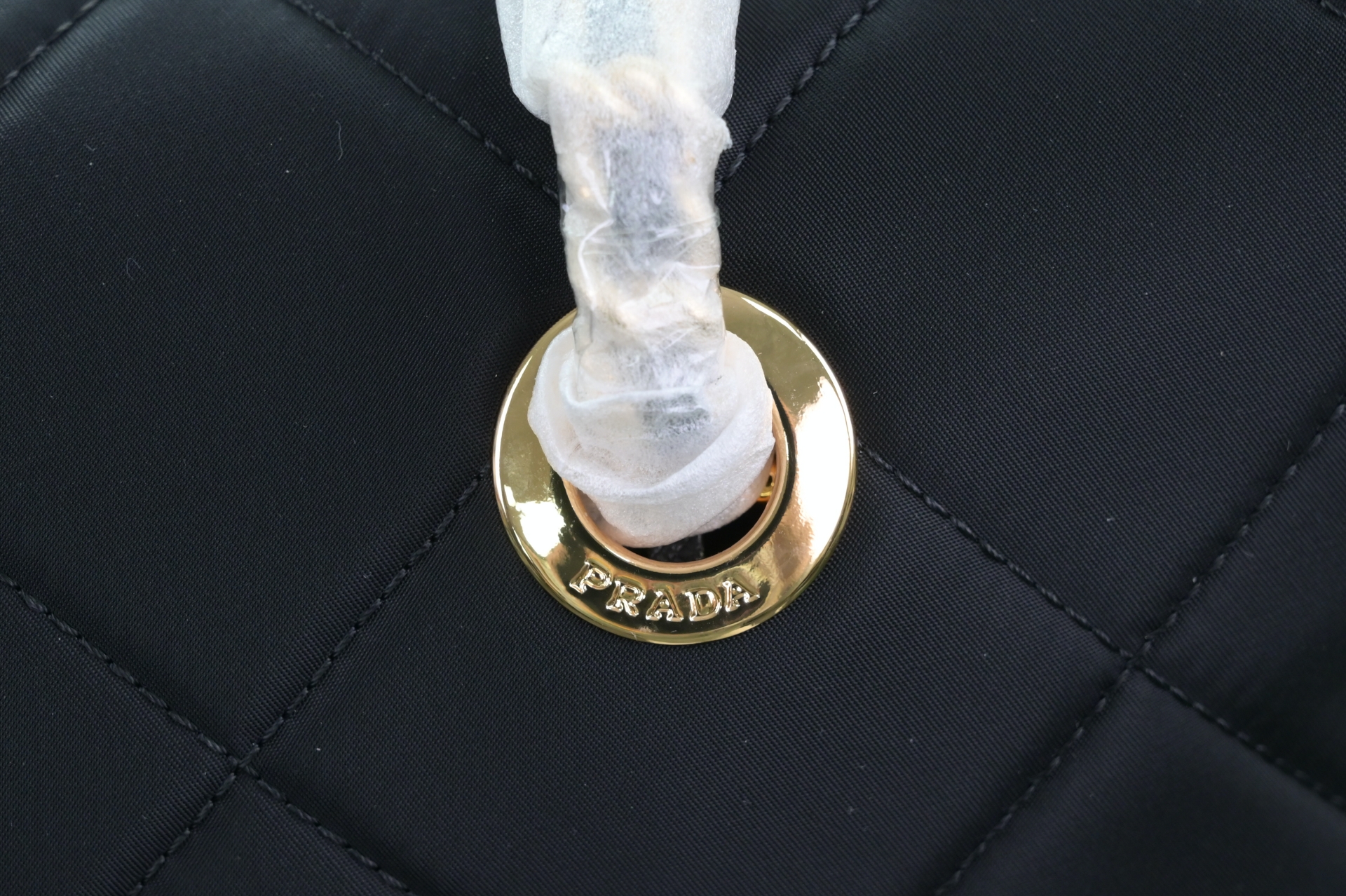 PRADA - finekick.vip