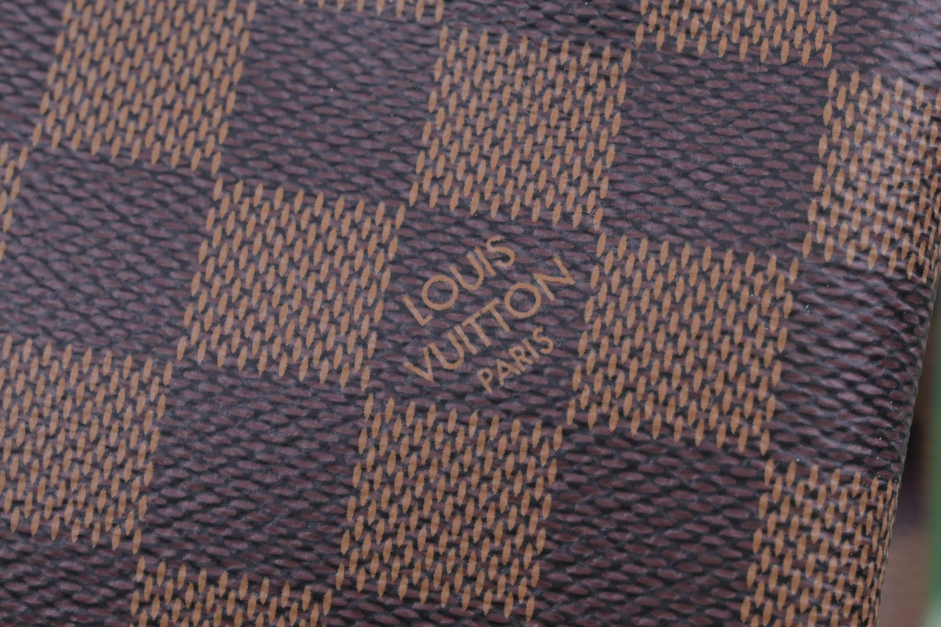 LOUIS VUITTON - finekick.vip