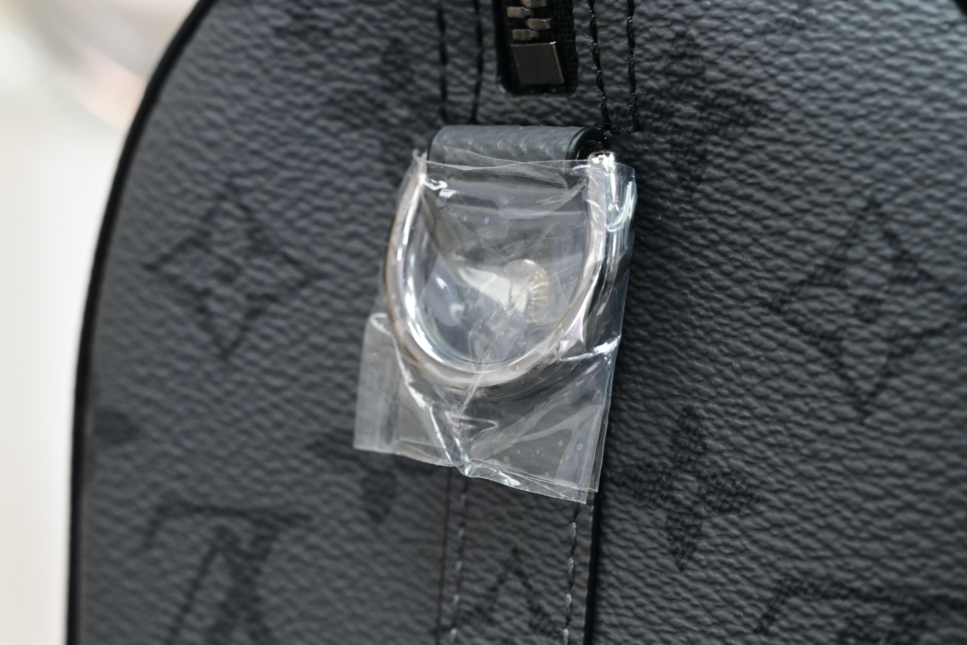 LOUIS VUITTON - finekick.vip