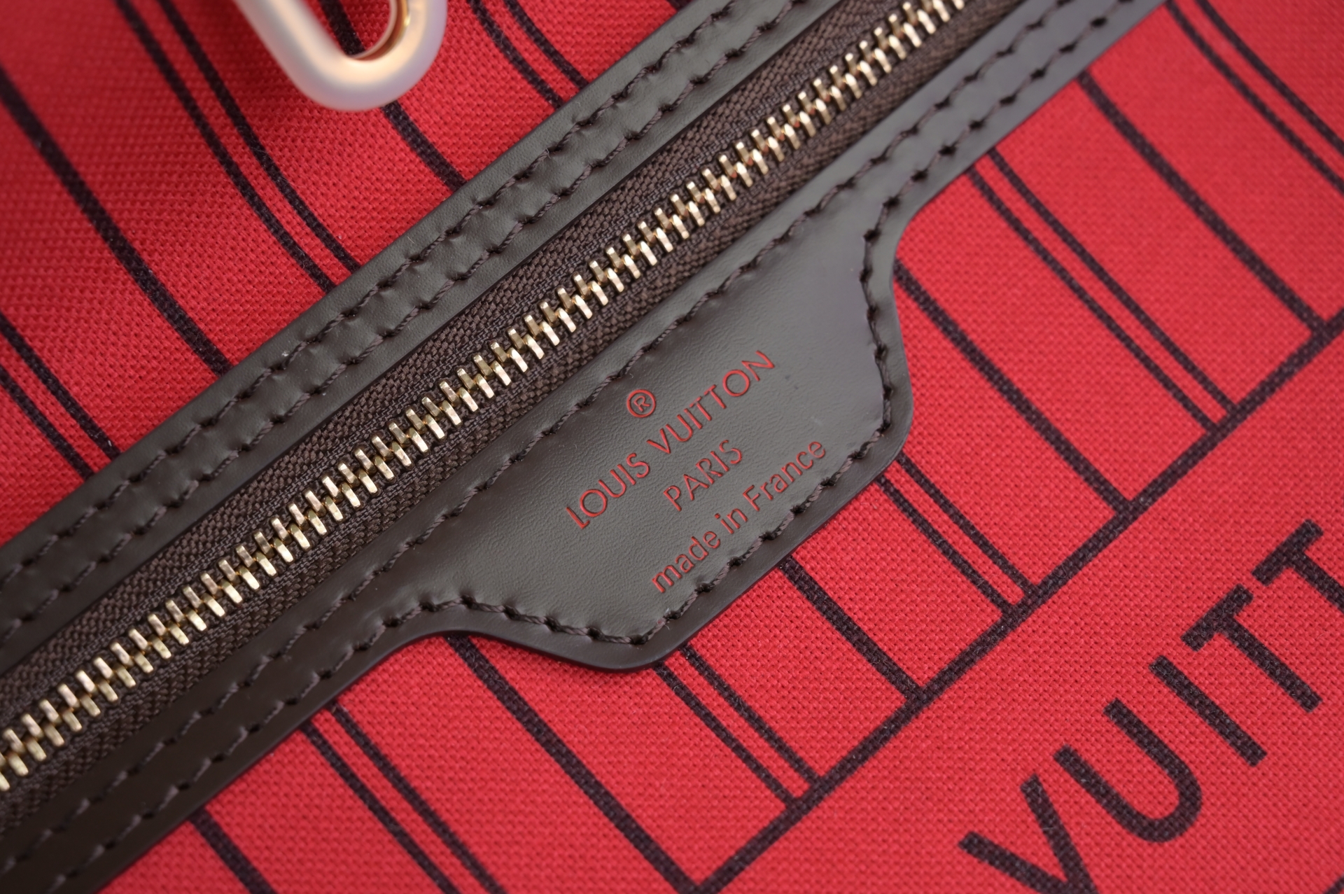 LOUIS VUITTON - finekick.vip