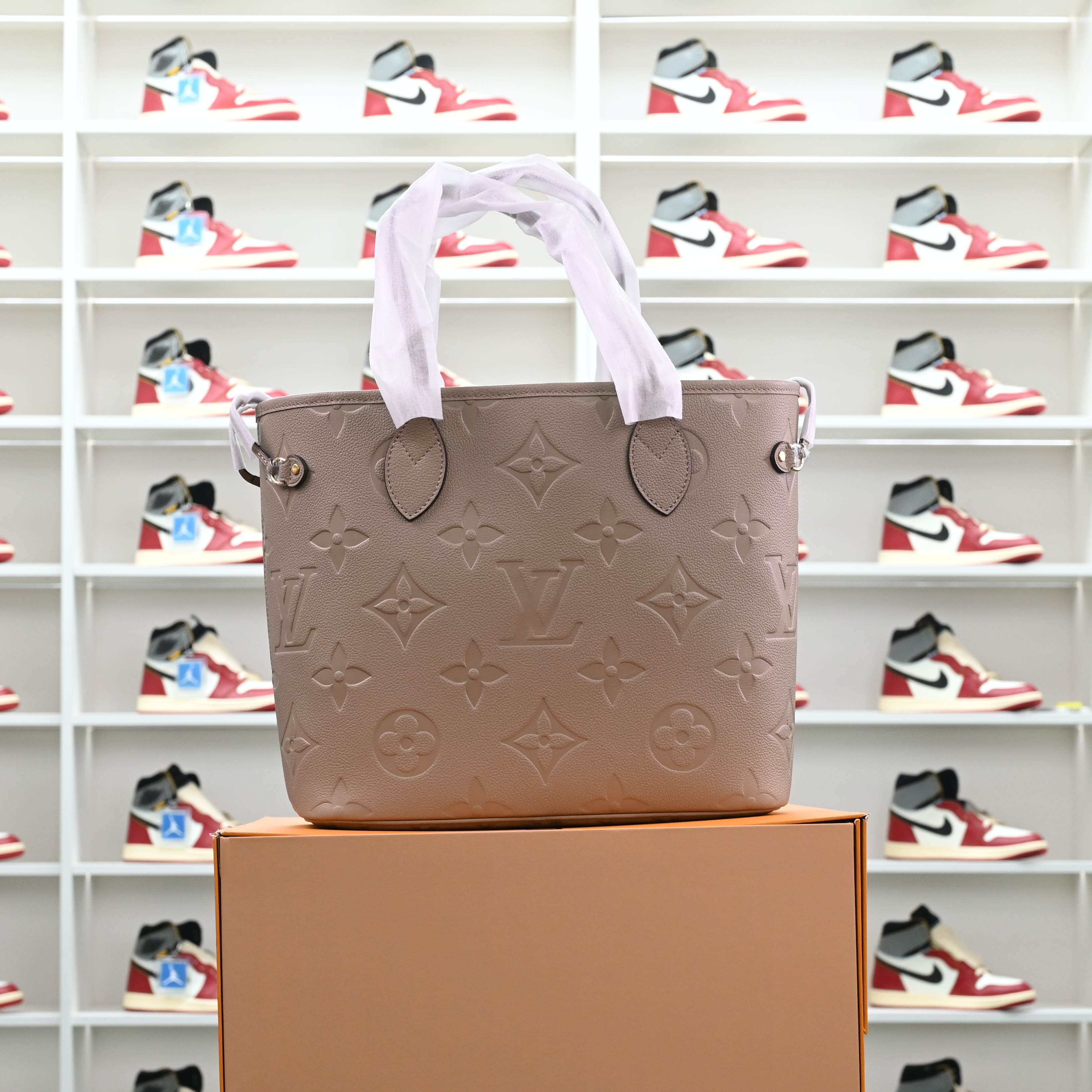LOUIS VUITTON NEVERFULL Tote - finekick.vip