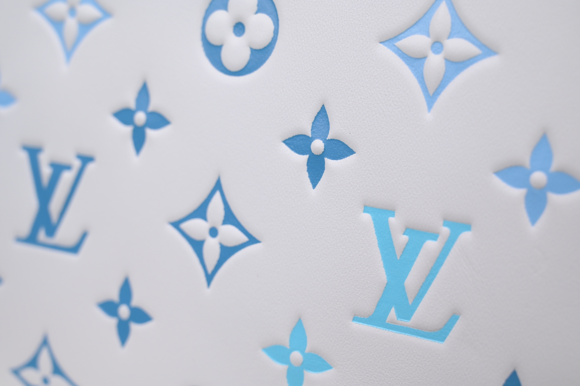 LOUIS VUITTON - finekick.vip