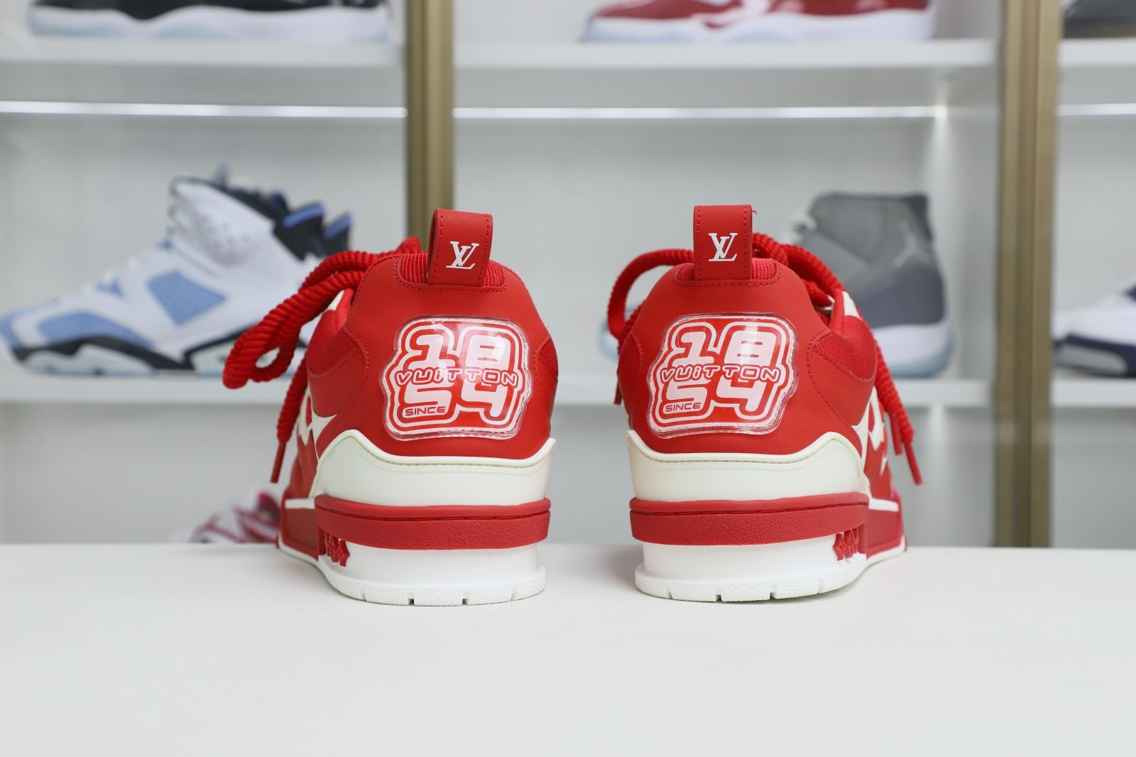 L/V  Trainer - finekick.vip