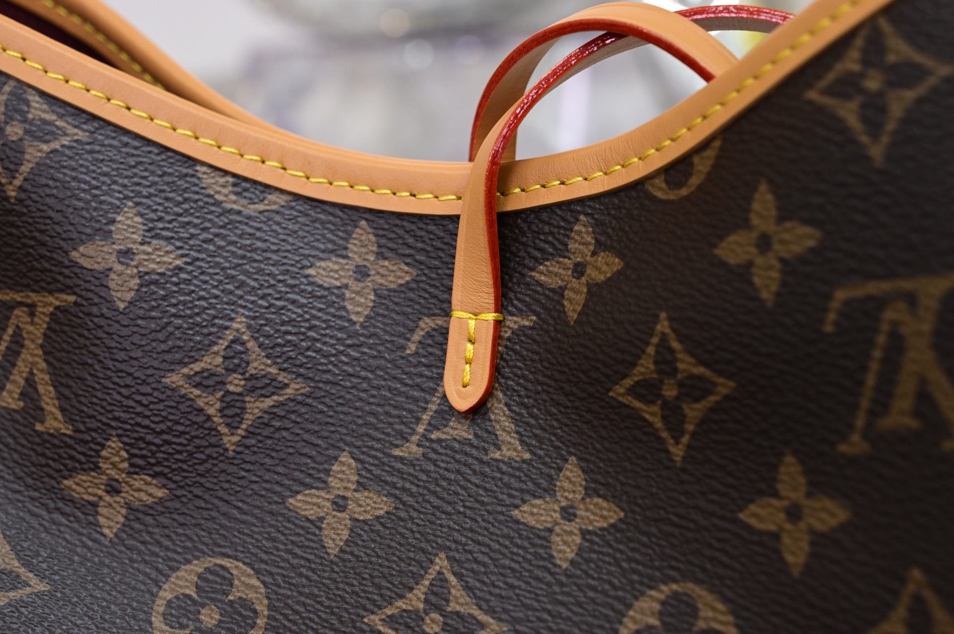 LOUIS VUITTON - finekick.vip