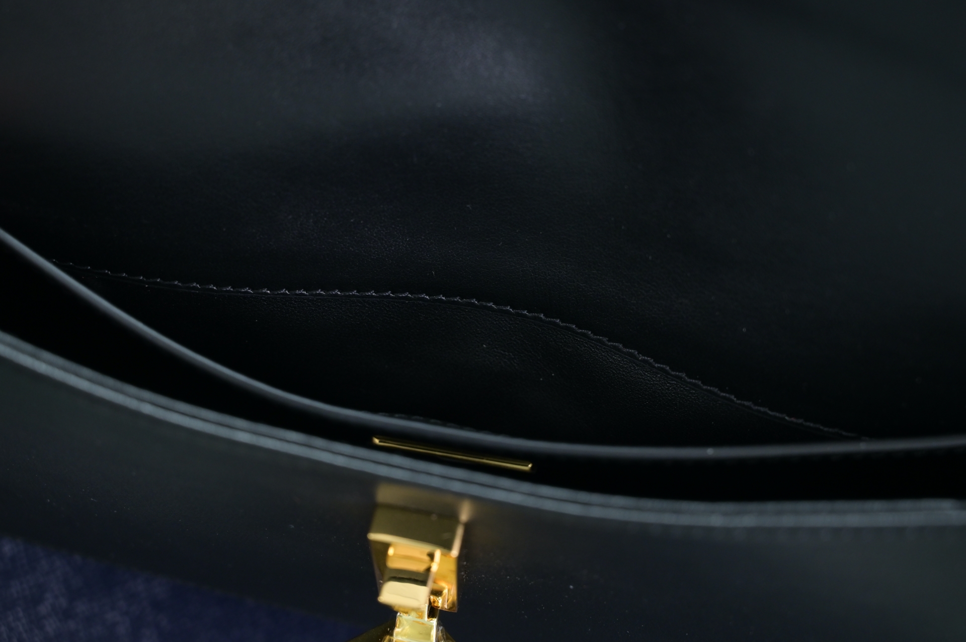 PRADA - finekick.vip