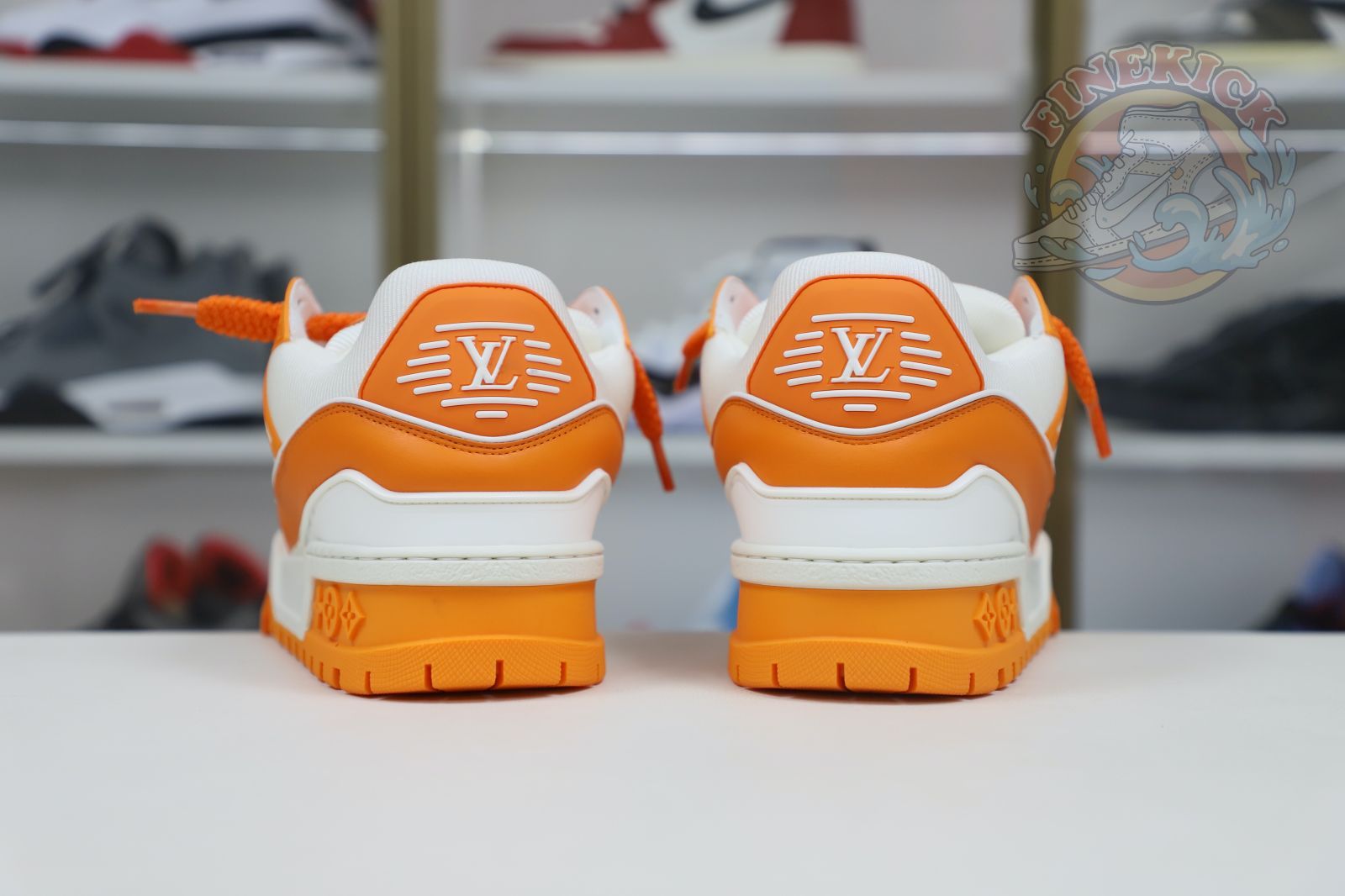 L/V  Trainer - finekick.vip