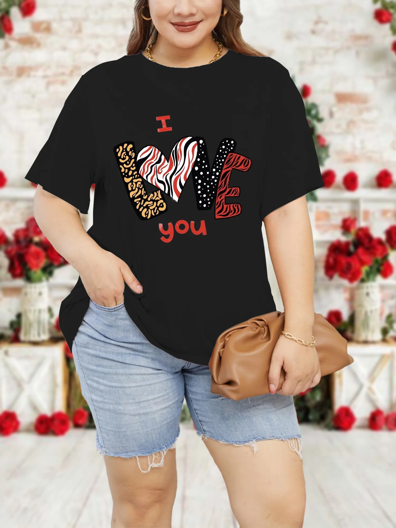 XCHQRTI Plus Size Women Shirt Love Heart Crewneck Tshirt Short Sleeve Oversized Graphic Sweet Top