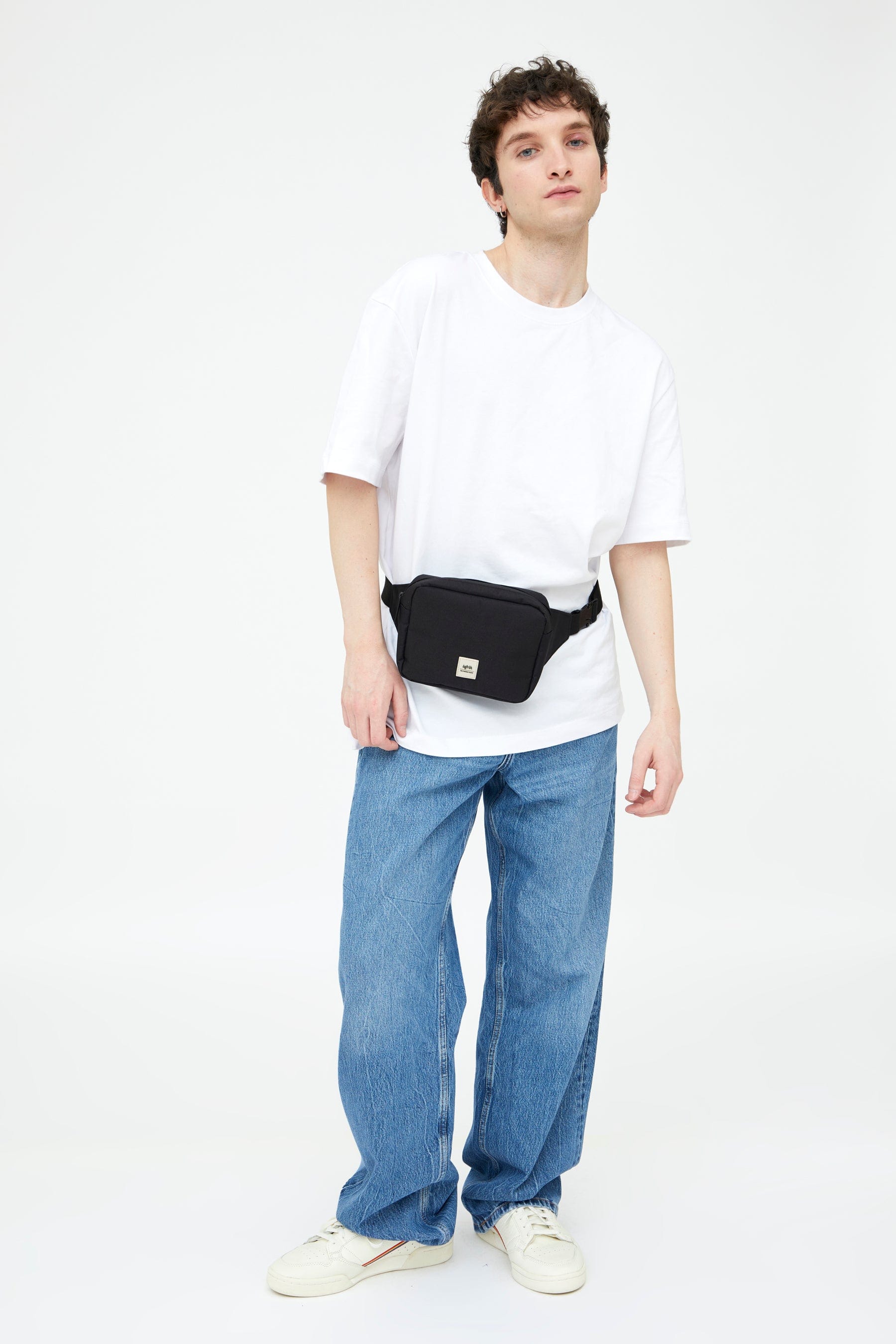 Reef Crossbody Bag