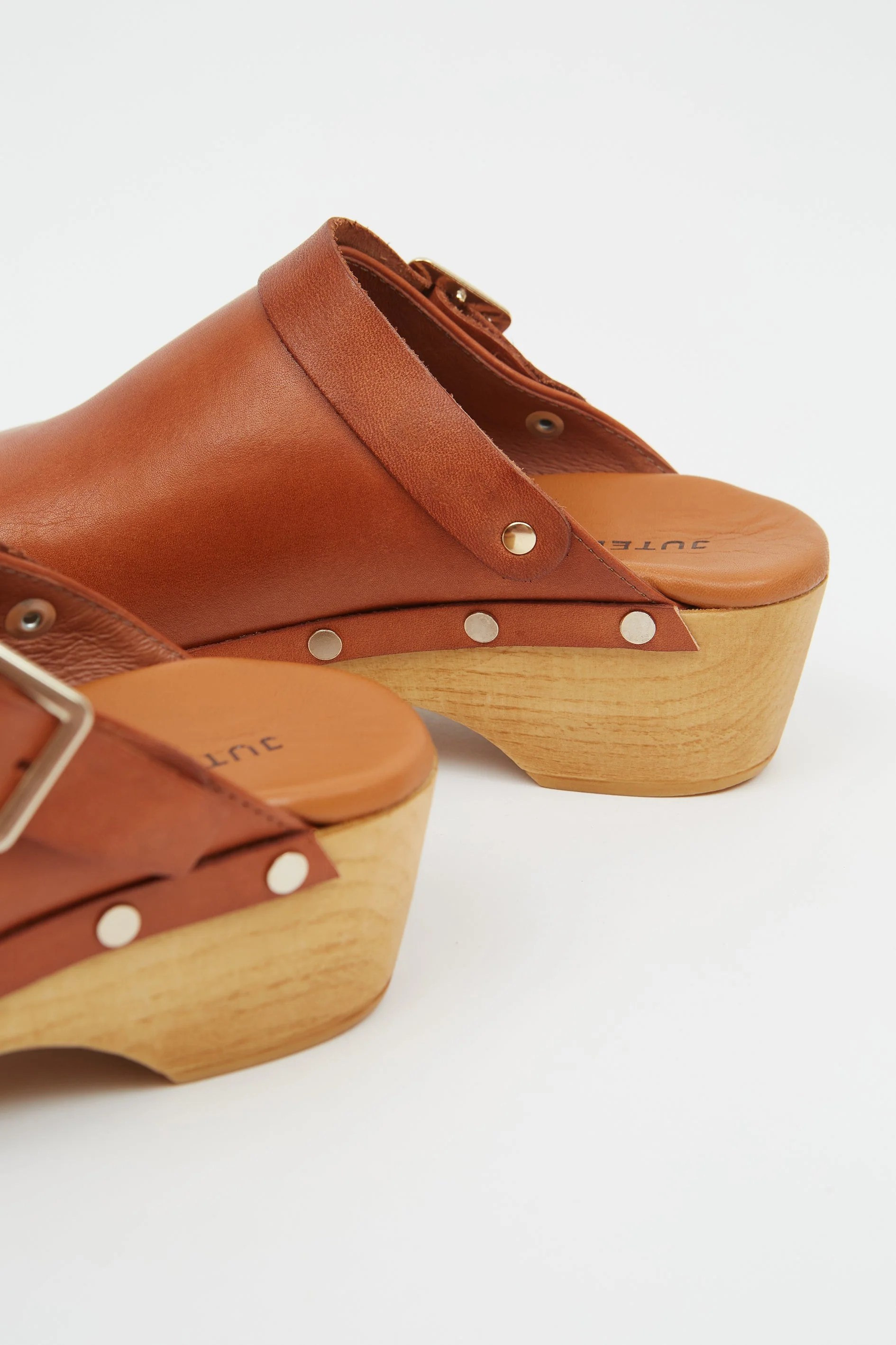 Clogs Cognac