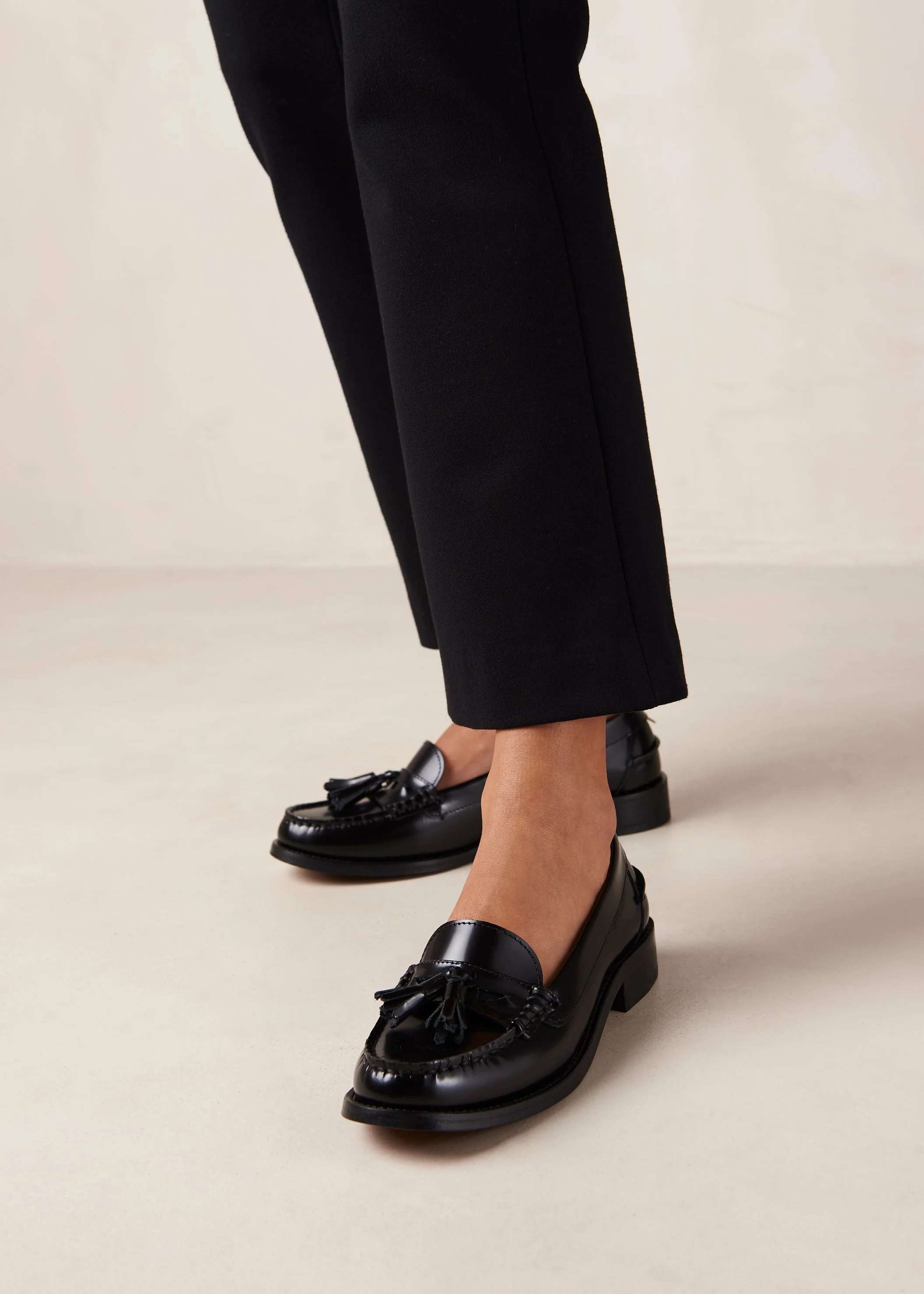 Terrane Leather Loafers Black