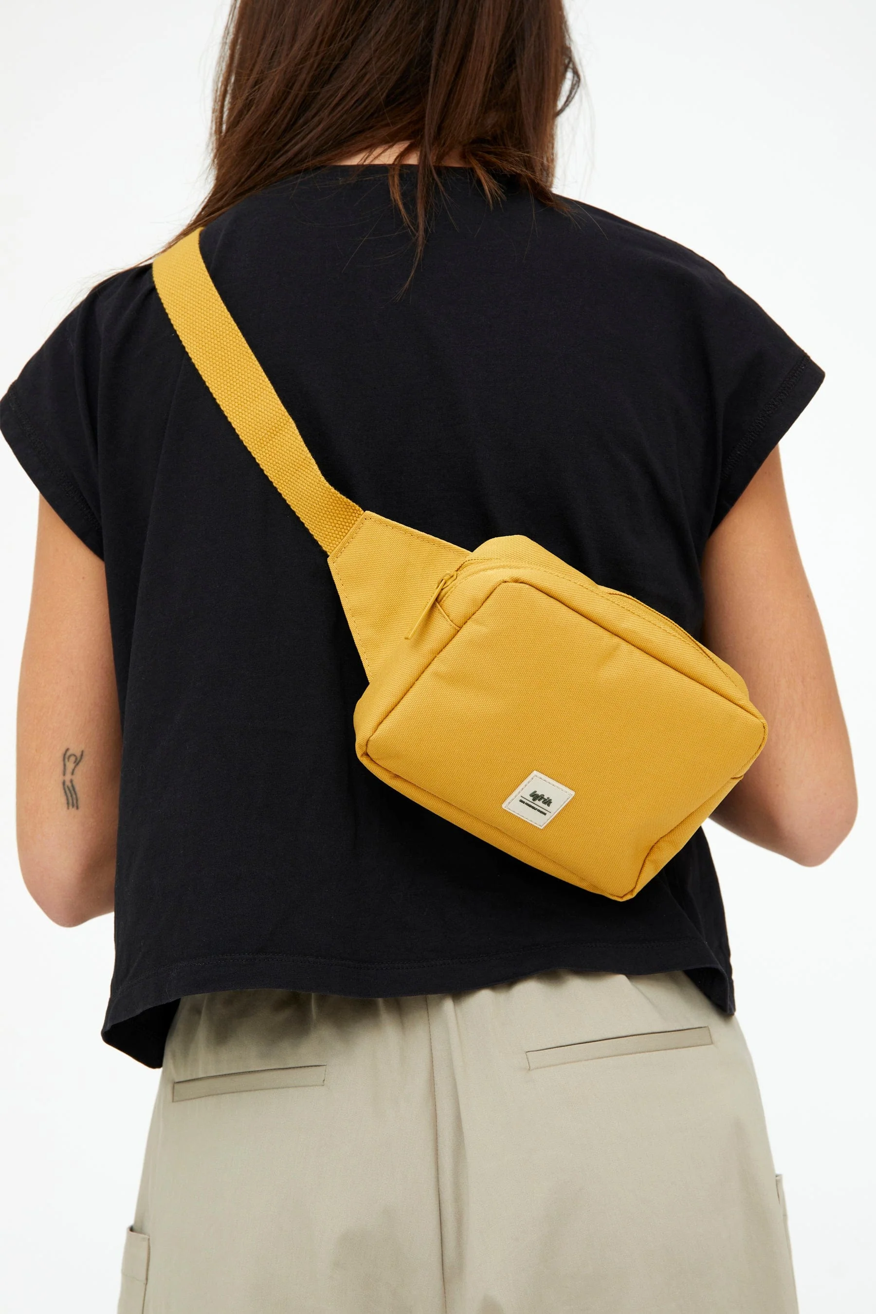 Reef Crossbody Bag