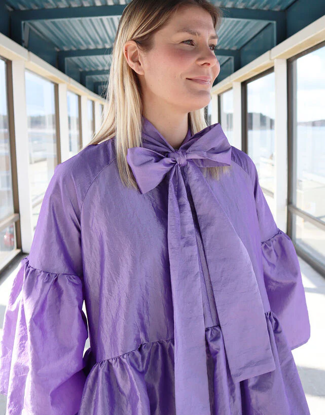 Lush Dress With Bow Collar Lavender